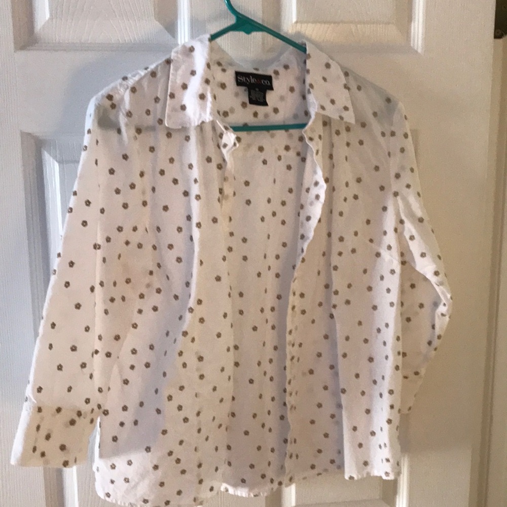 Style and Co size 12 ladies blouse